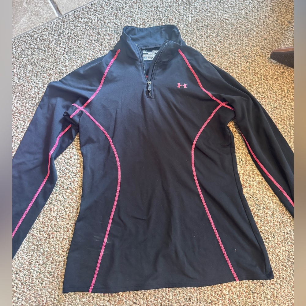 Under Armour 1/4 Zip Cold Gear Semi-Fitted Black/Pink Pullover